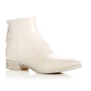 NWB Alberto Fermani Bellina Gardenia Cream Zip up Ankle Booties - Sz 39